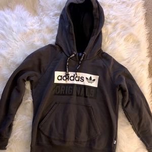 Adidas Sweatshirt